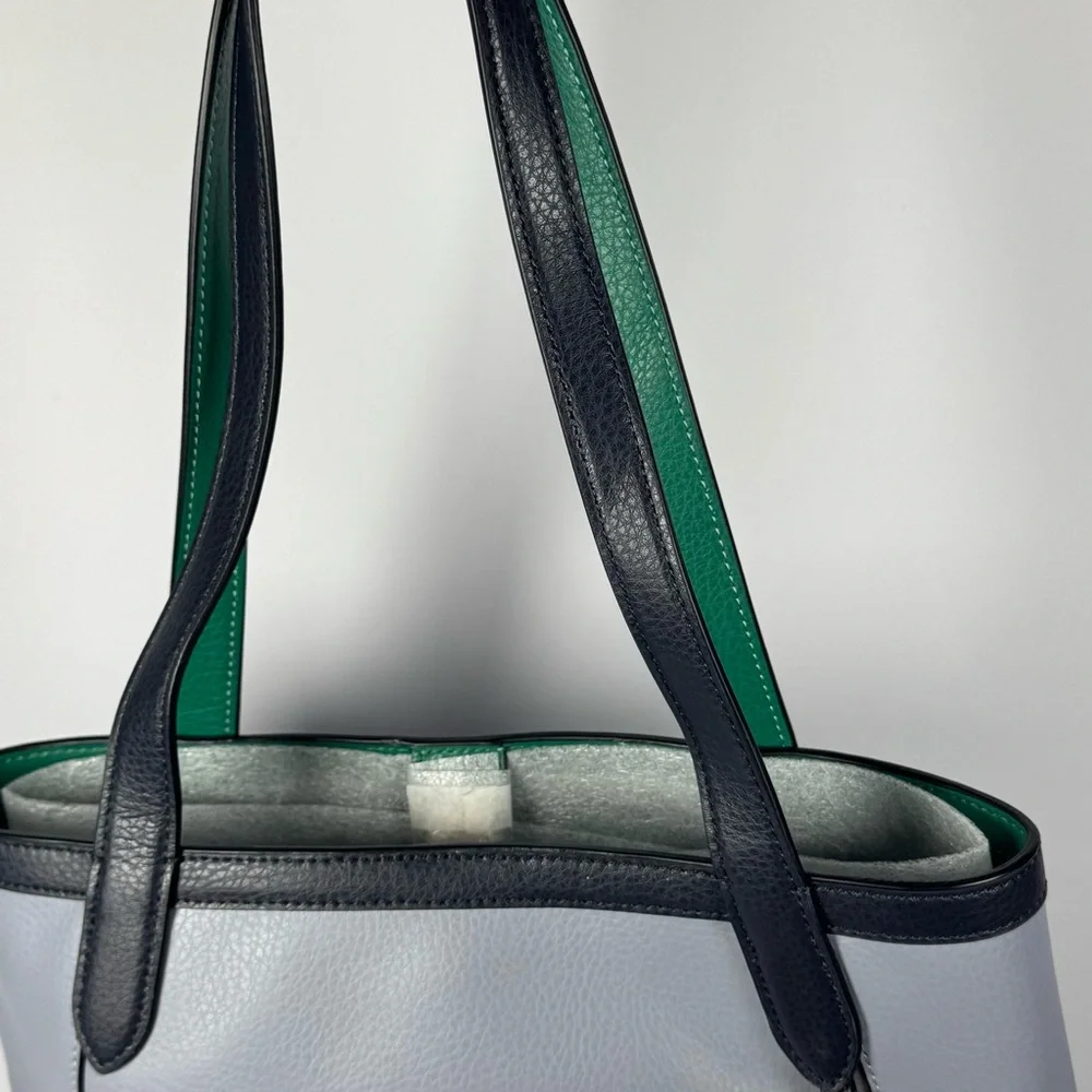 Coach Tote Bag 27in - Picture 10 of 16